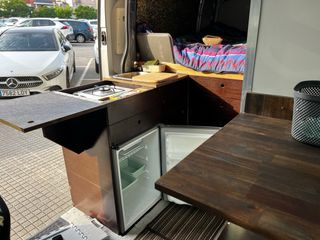 CAMPER