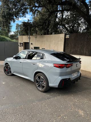 BMW iX2 2025