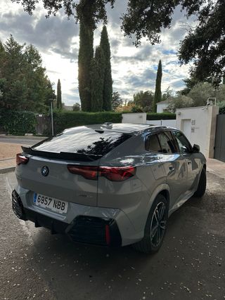 BMW iX2 2025