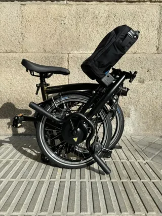 Bicicleta electrica Brompton plegable