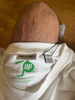 Camiseta 7UP blanca con diseño vintage