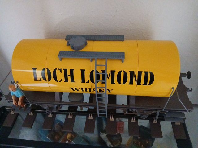 Vagón tren loch lommond tintin
isla negra