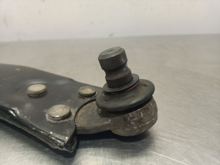 BRAZO SUSPENSION DELANTERO DERECHO FORD FOCUS BER