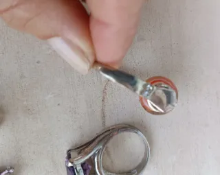 Conjunto de anillos y pendientes
