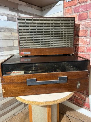 Tocadiscos Vintage Helsinki Kolster