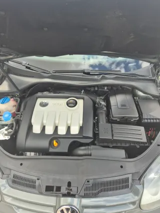 Volkswagen Golf 2005