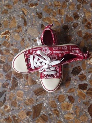 Zapatillas Harry Potter Rojas y Blancas