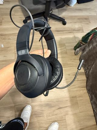 Consola PS5 con 2 mandos y juego