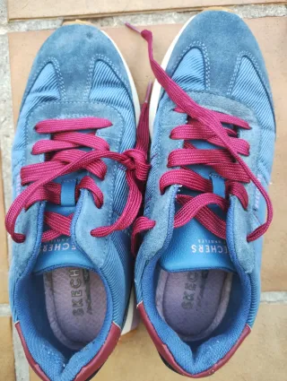 Zapatillas Skechers Azul y Rojo