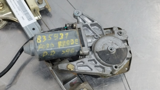 ELEVALUNAS DELANTERO DERECHO FORD PROBE