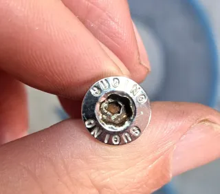 Tornillo Tija Sugino