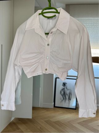 Camisa crop Zara