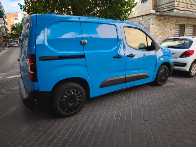 Minimudanzas, retirada de objetos, portes