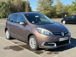 Renault Scenic 2012
