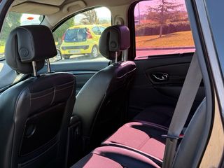 Renault Scenic 2012