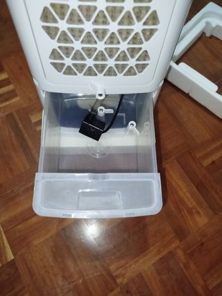 Enfriador AIGOSTAR 60W con pilas para congelar 