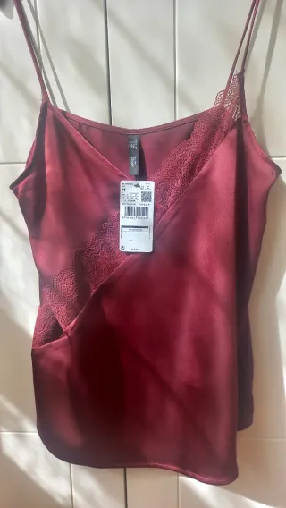 Top lencero encaje granate Mango Talla M 