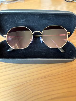 Gafas de sol metal doradas y lilas