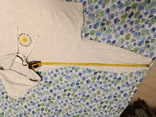 Sudadera Hollister corta gris talla S