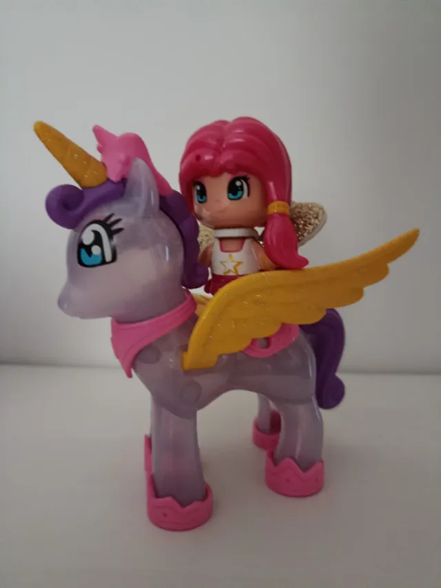 Pinypon Estrella y Unicornio Volador