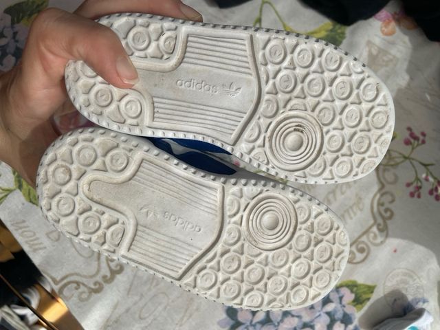 Zapatillas Adidas niño Talla 23