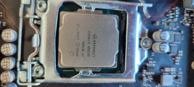 Placa Base MSI Z370 Gaming Plus + Intel Core i7 87