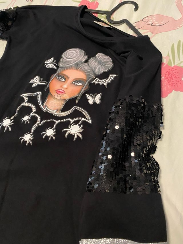 Vestido niña murciélago y arañas lentejuelas