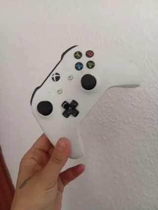 Controller bianco per Xbox One