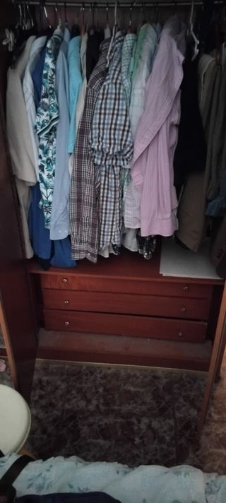 Lote Camisas y Pantalones
