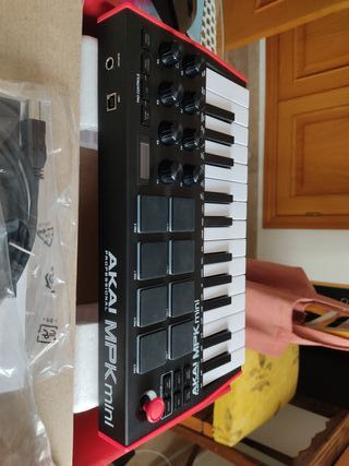 Akai MPK Mini MK3 Teclado Controlador