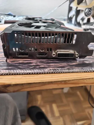 Gráfica ASUS GTX 1050