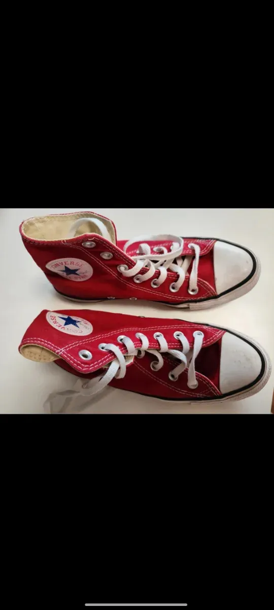 Converse Rojas Talla 37.5