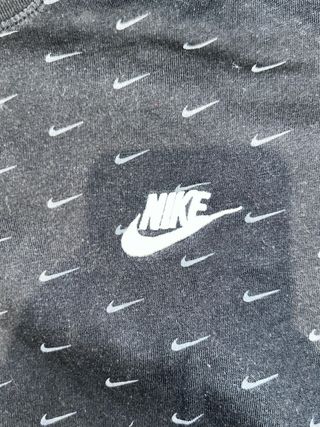 Camiseta Nike Negra Estampada