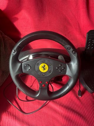 Volante Ferrari Thrustmaster PS3/PC