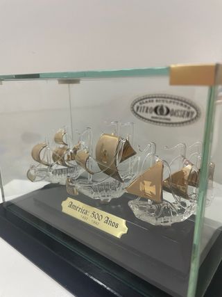 Cristal Esculpido América: 500 Años