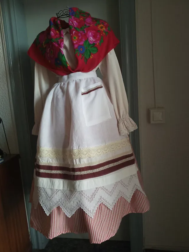 Traje Regional Baturra Niña 10 años