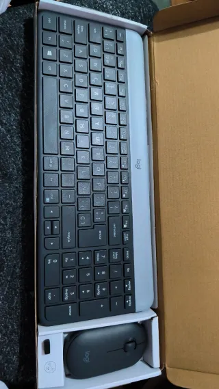 Teclado y Ratón Inalámbrico Logitech MK470