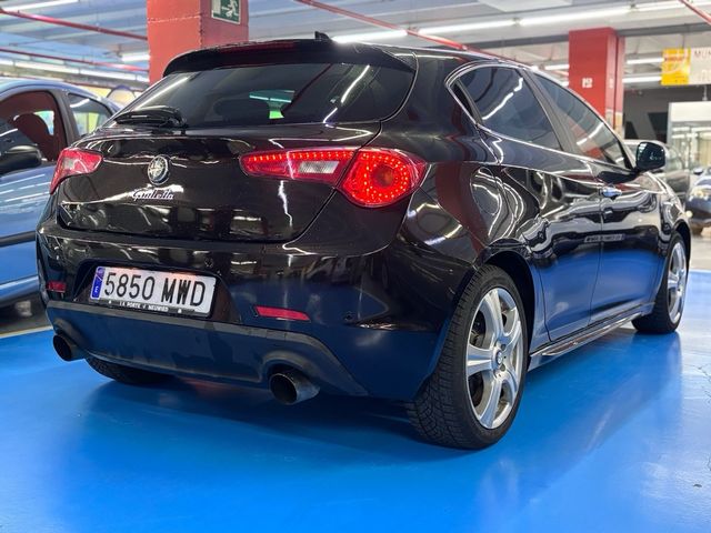 ALFA ROMEO GIULIETTA Q.V. 2011 136000km Etiqueta C
