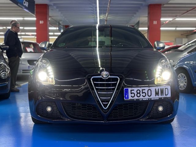 ALFA ROMEO GIULIETTA Q.V. 2011 136000km Etiqueta C