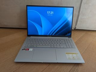 Notebook Asus Vivobook M1603Q - Garanzia 2026