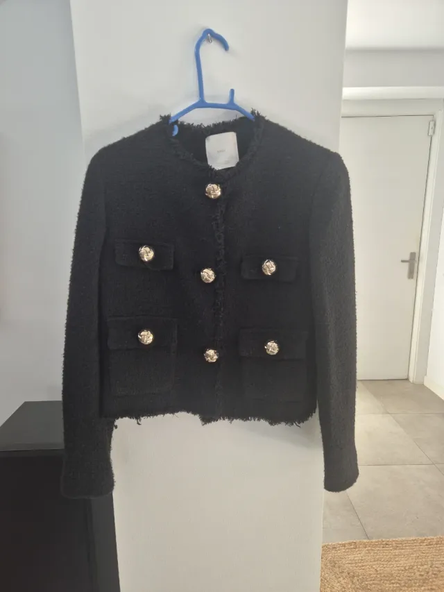 Americana Mango Negra Talla XS