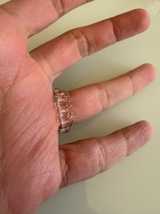 Anillo de abalorios flores ajustable