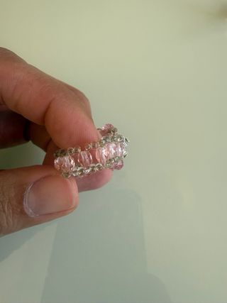 Anillo de abalorios flores ajustable