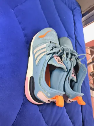Zapatillas Adidas ZX Azul y Naranja Original 
