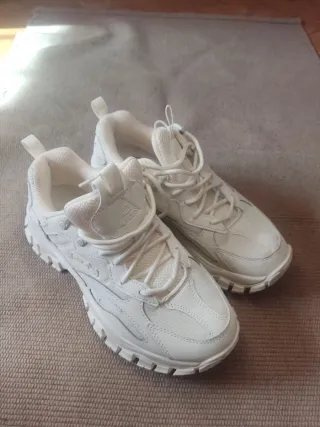 Zapatillas Fila Blancas Como Nuevas