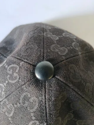 Gorra Gucci auténtica, como nueva