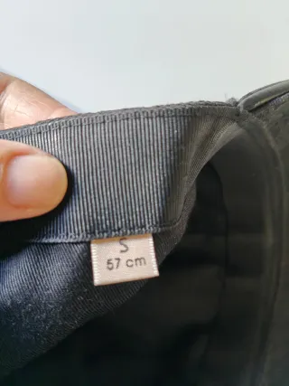 Gorra Gucci auténtica, como nueva
