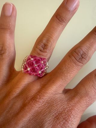 Anillo de abalorios rosa y plata