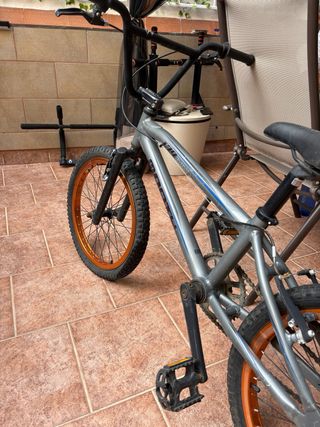 Bicicleta BMX Monty