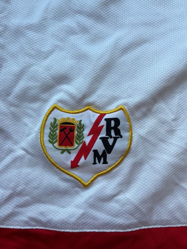 Pantalón corto Rayo Vallecano Kelme Talla 12 años